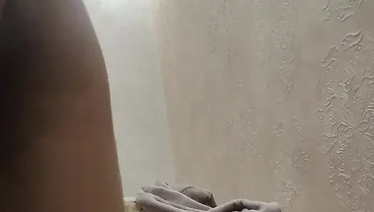 Suudi orospu, kocasını herkesle aldatıyor çünkü penis ve sevişmeyi seviyor