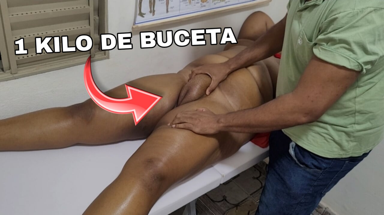 Hot massage on chubby girl and she has a big squirt