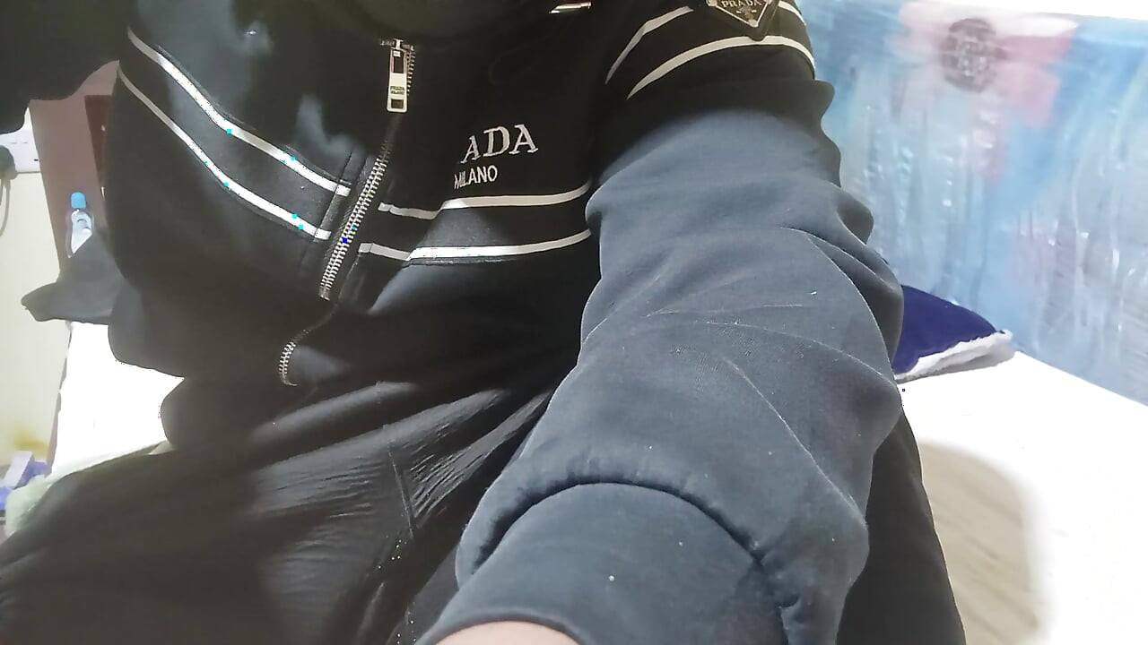 Making myself cum before I go to sleep felt so good