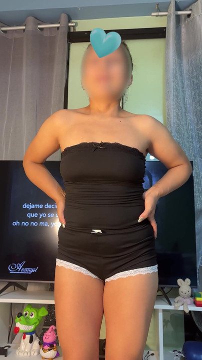 YOU SHOULDN'T LOOK HERE IF YOU'RE HOT...!!