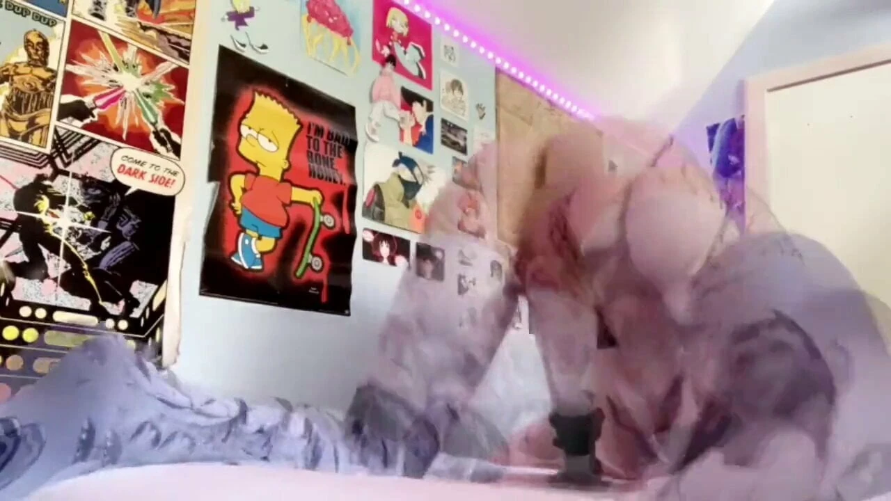 Sexy amater femboy foda lanterna