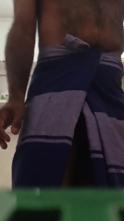 Me in Sarong Lungi 2 | Clip 1
