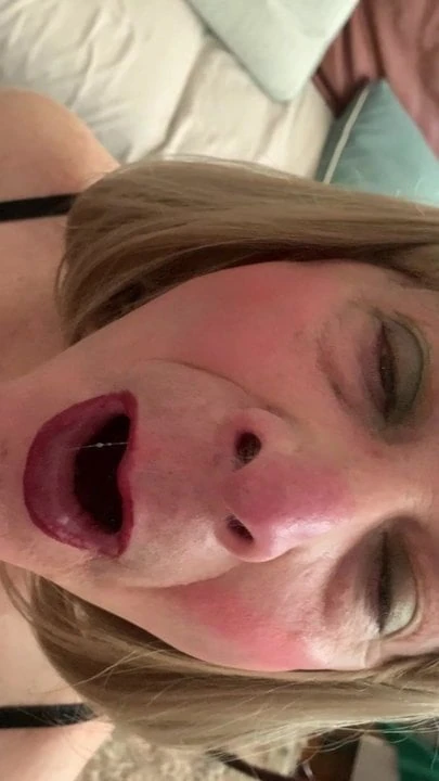 Blow Job cum in mouth