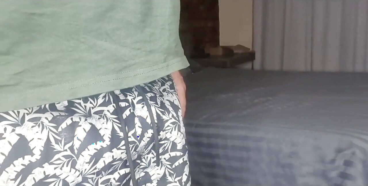 Shaking Orgams with Inflatable Dildo