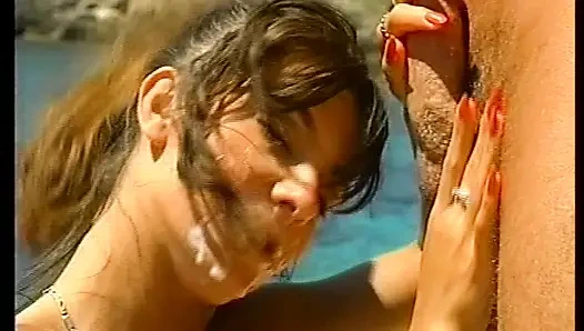 Alman Kapılarının Arkasında Özenle Siktir Edilir - Tam Film