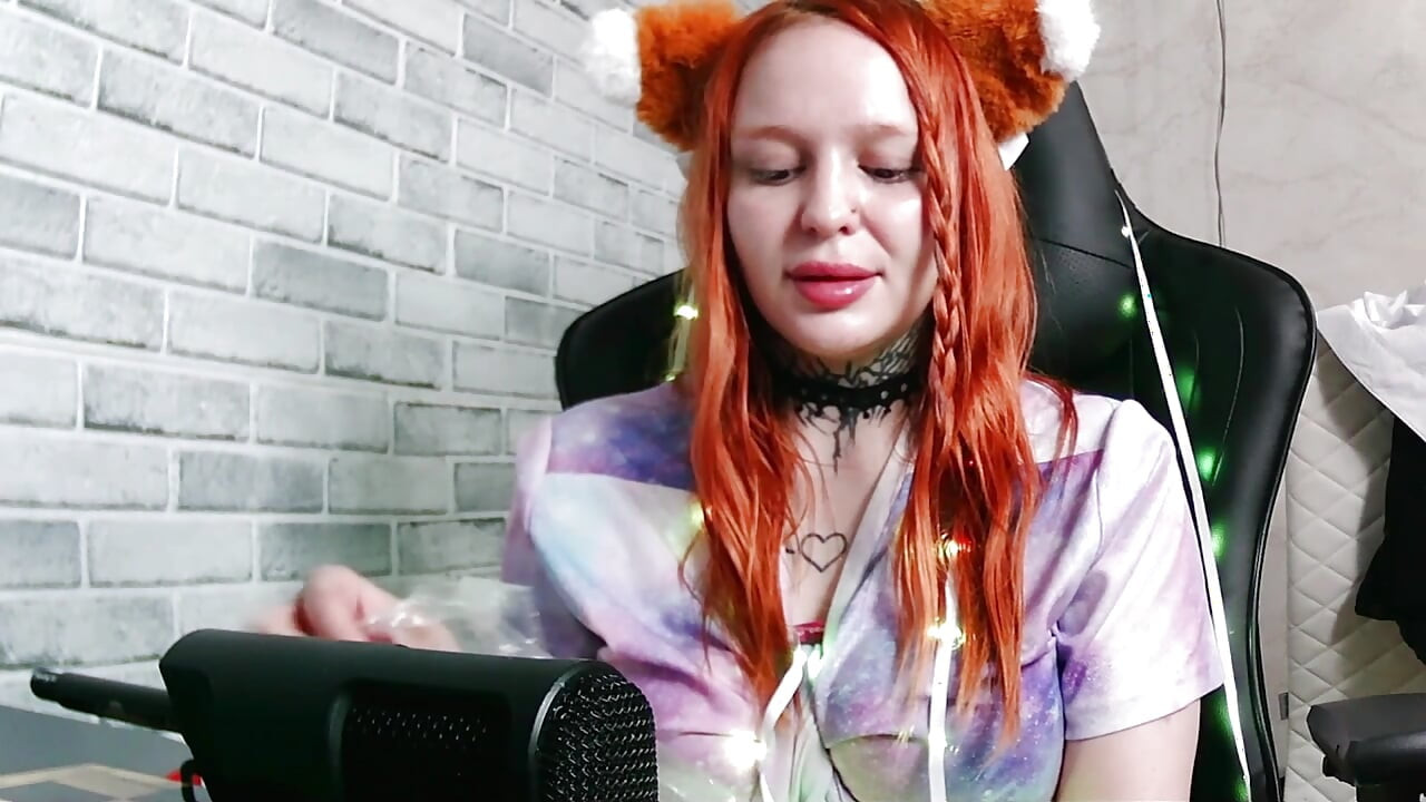 ASMR bersama gadis comel (SFW)