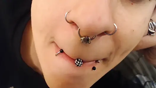 6 piercings zeit, nahaufnahme zu spielen