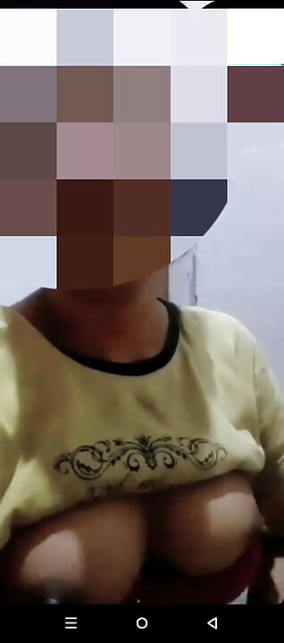 I recorded the cellphone screen during a video call with a hot widow part1