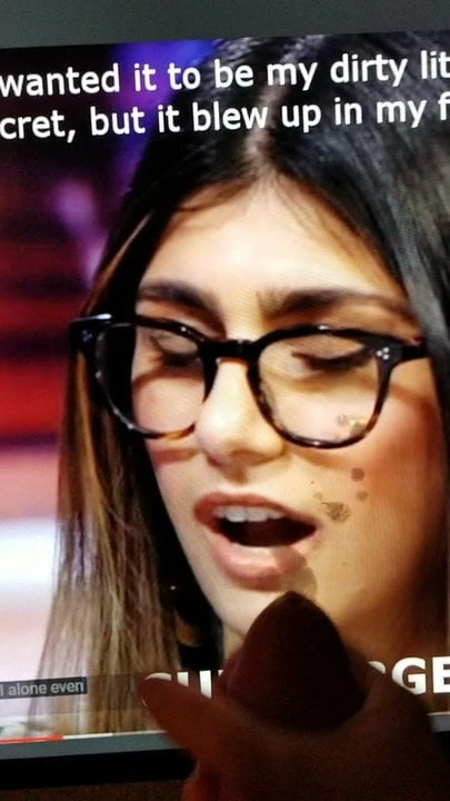 Mia Khalifa Denigration Cum Target