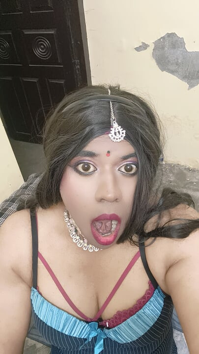Horny Trans Verronika69 Dildo Fuck, Deep Ass Fingering, Rimjob Tease & Massive Cum Explosion - Crossdresser Desi Slut