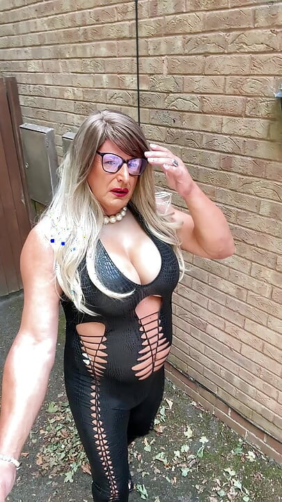 Sexy Crossdresser kellycd2022 in black pvc catsuit and heels