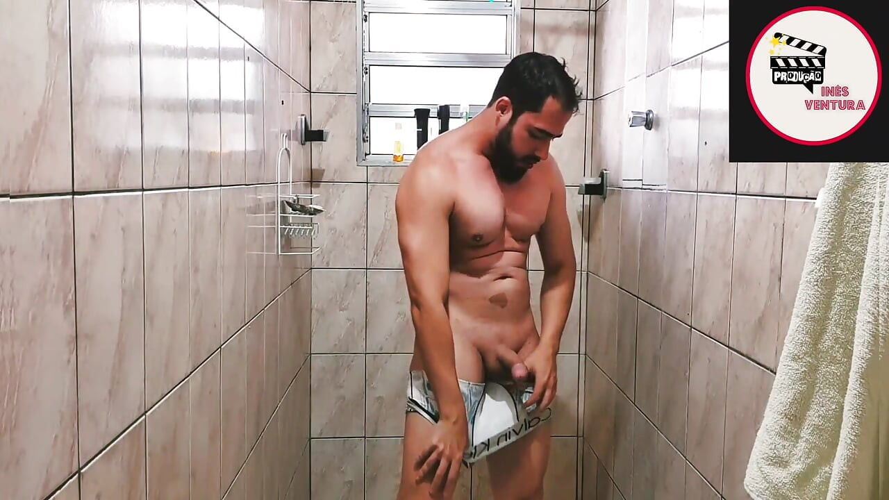 MY BASIC HANDJOB