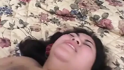 Chubby bitch getting her tight cunt boned