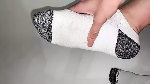 Dirty Socks porn video – Foot Oil Massage in Ankle Socks