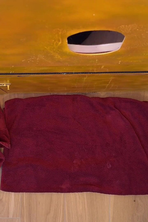 Печенье и сливки xmas он стреляет, тогда я ем полностью пропитанное спермой печенье. Ты ешь следующее со мной