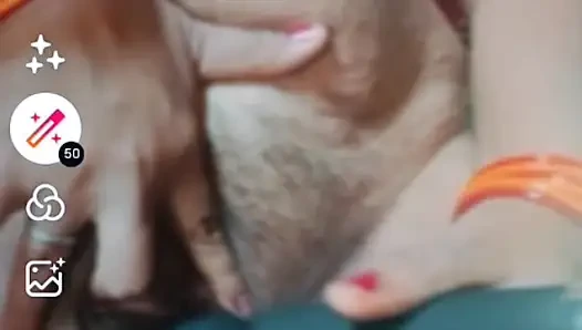 Layanan Panggilan Video Patni ki Desa India tersedia