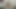 يرتدي ملابس