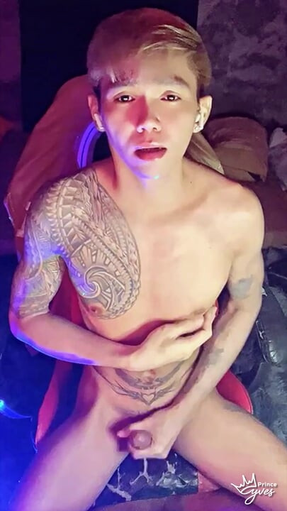 Asian Twink Webcam Show Excerpt