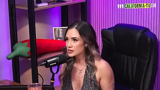 Ateşli Hatun Rafa Lima Vücudunu Gösteriyor Ve Fantezilerini Anlatıyor