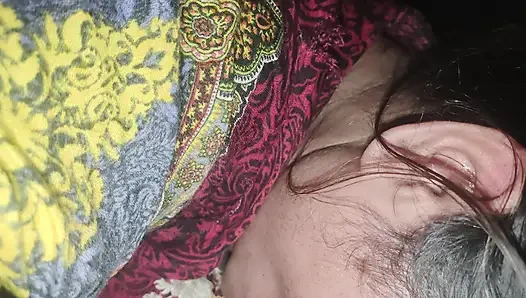 Gadis india berhijab dientot habis-habisan sampai mengerang keenakan