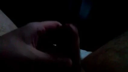 Aydınlatma berbat, ama işte kısa bir video