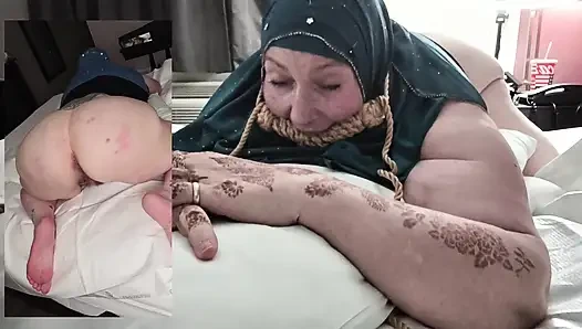 Hijabi cripple bum BDSM aus beiden Winkeln