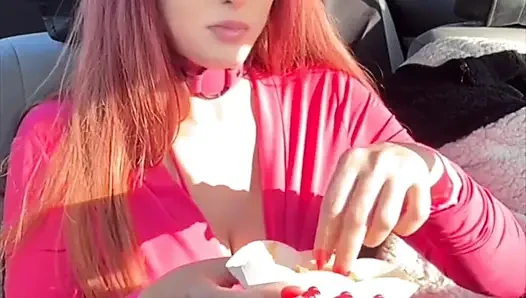 Watch Me Eating My Favorite Fast Food in the Car