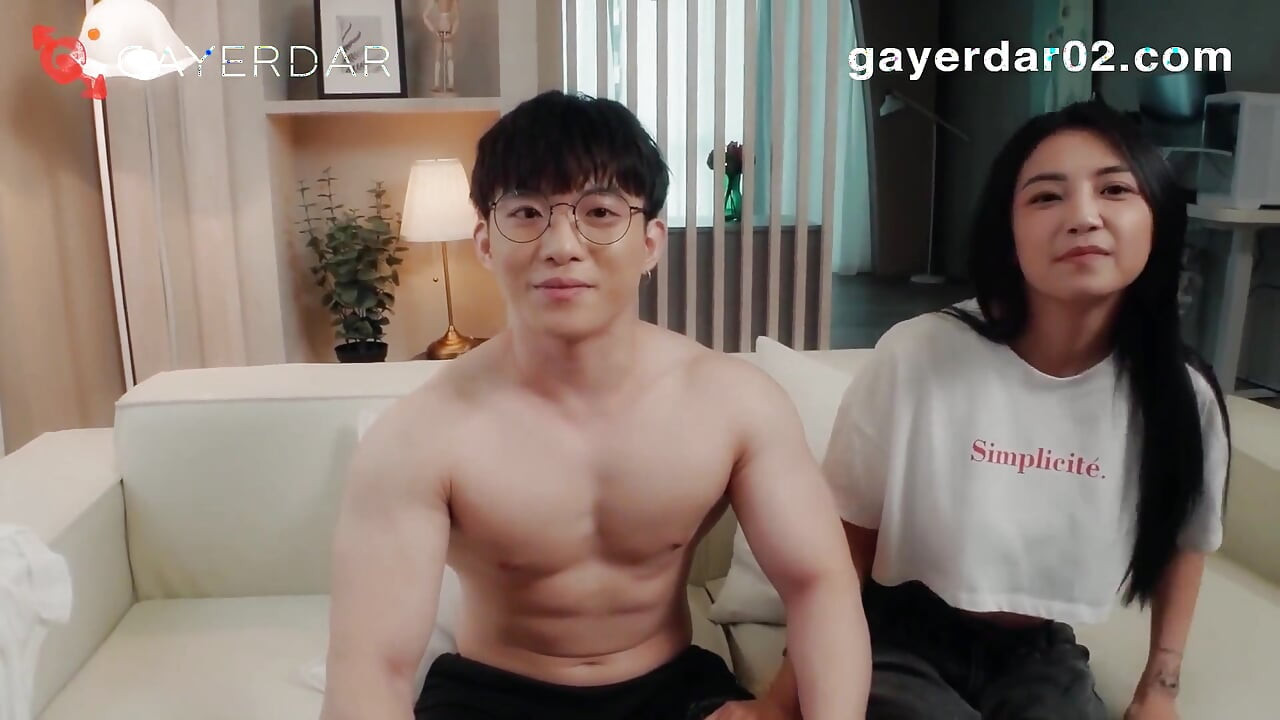 兩發，雙倍樂趣：吸乾她的未婚夫