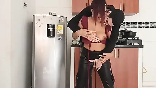 I Fuck My Brunette Stepsister From United States She Says No but in the End She Ends up Sucking My Dick and Making Me Come on He