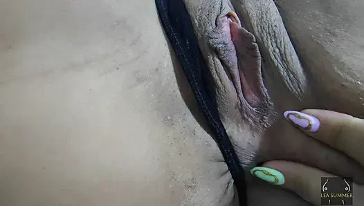 Big-bootied stepdaughter plans to seduce her stepfather, moves her ass sensually and ends up touching her virgin pussy