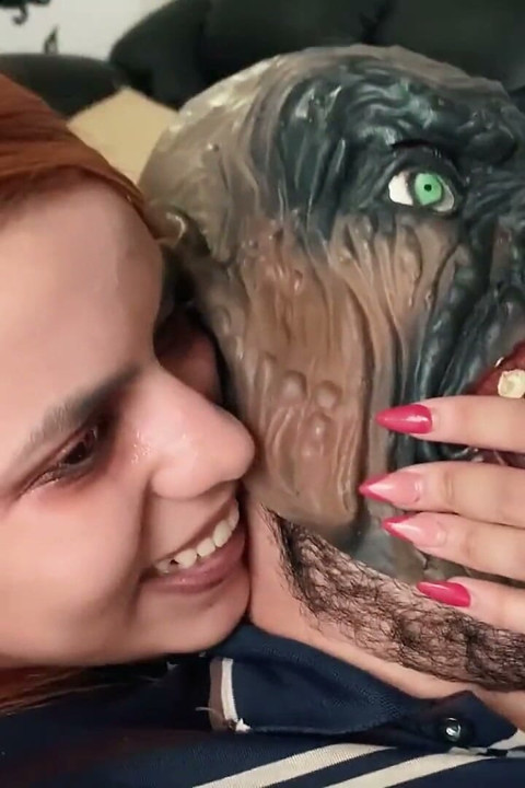 Trick or Treat, Bitch!