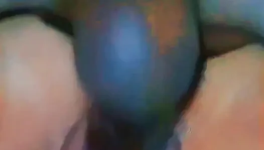 Diese muschi abspritzen und mit sperma füllen