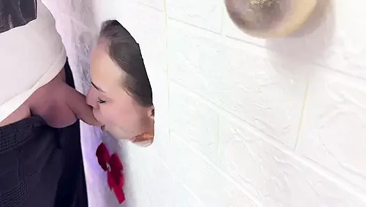 Allmylinks missvikki lagi asik ngentot kontol sampai mulutnya menganga lebar