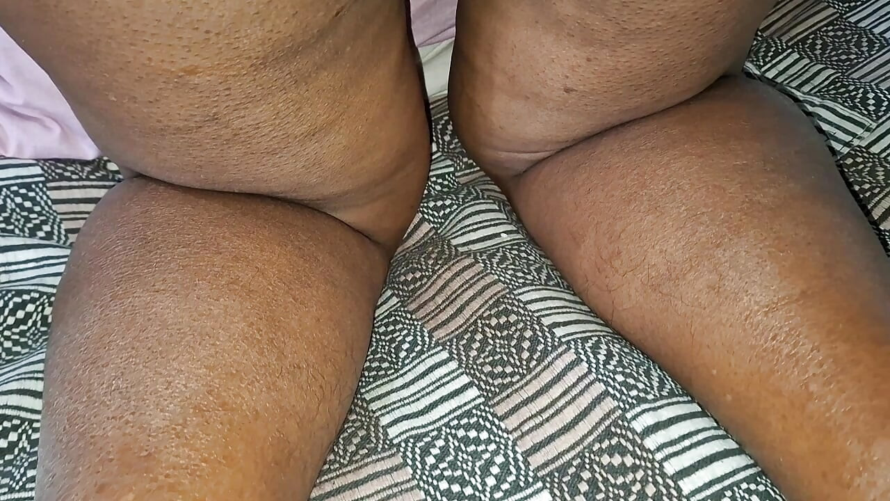Azjatycka domowa milf chce zostać gwiazdą porno