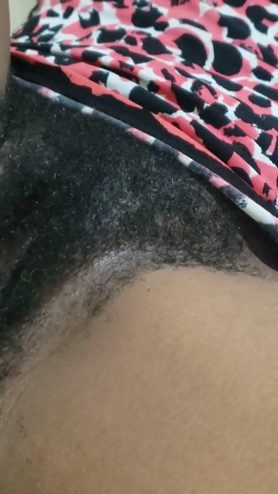 Sexy mature tight pussy close up - hairy pussy | Clip 1