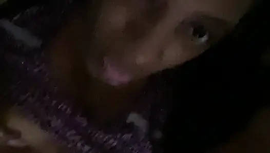 I need this pretty clit rubbed and kissed on