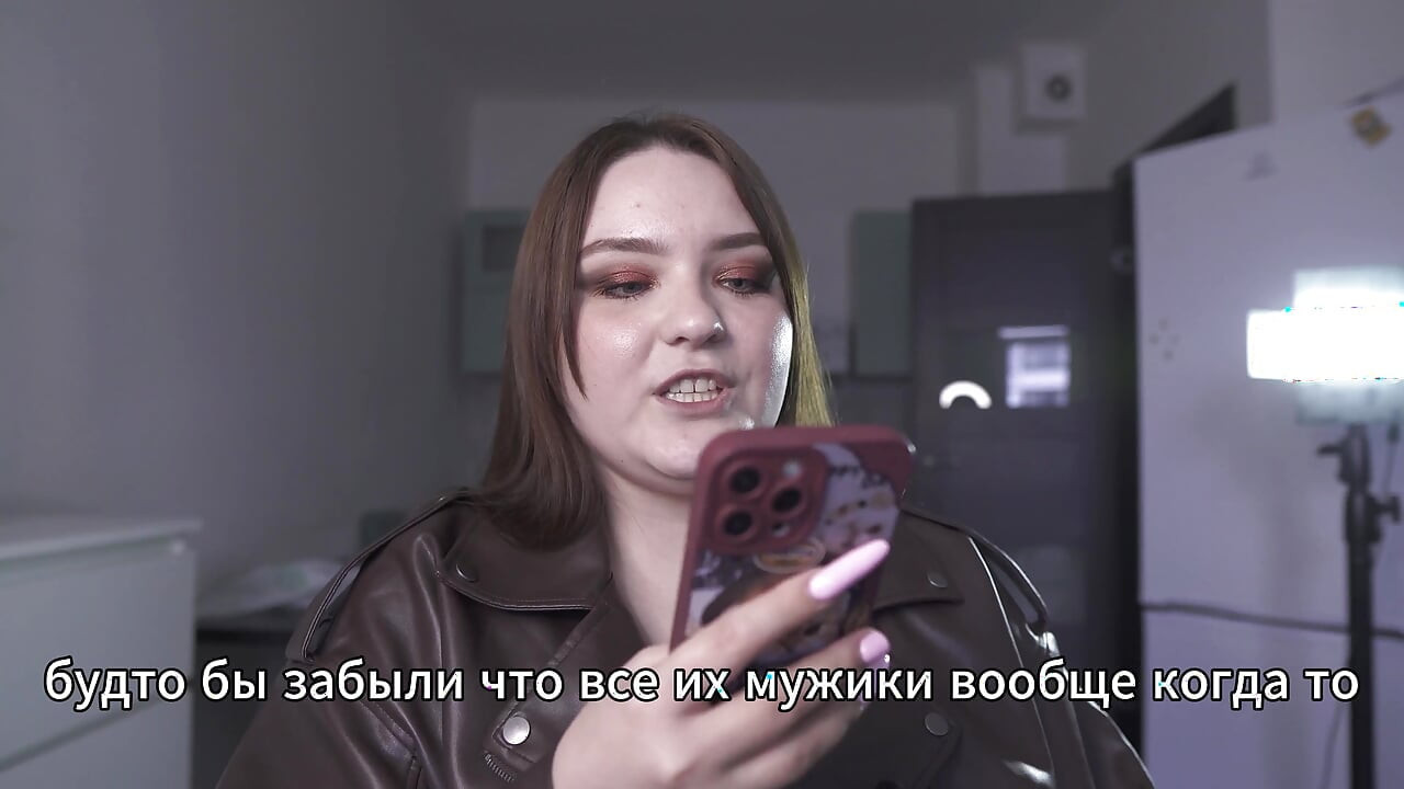 Порно історія - дружина лейтенанта із задоволенням лягла під боса (росіянин, мінет, жорсткий секс, рогоносець)