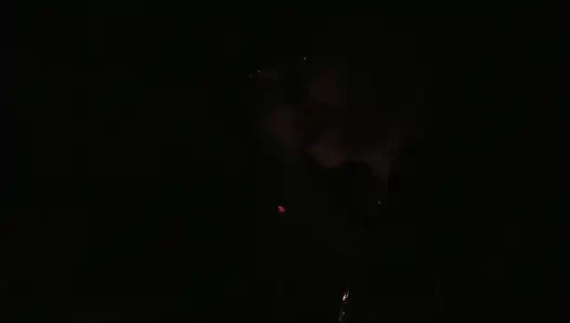 Zwischen ihren strumpfhosen, bevor du deinen kopf zermalmt