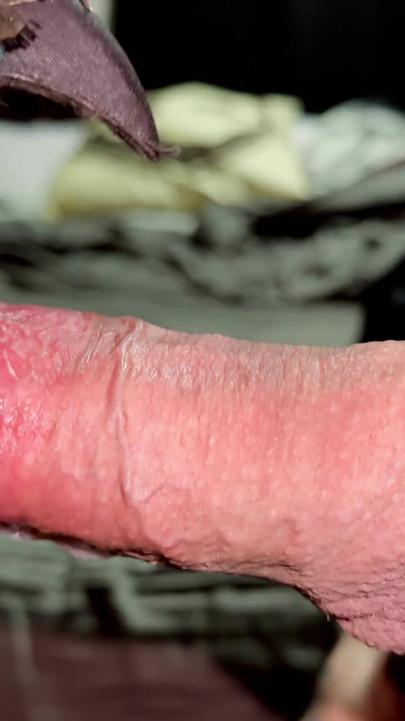 ถึงจุดสุดยอดอันทรงพลังขณะที่เธอดูดควยต่อไป! โพสต์เลอะเทอะอมควยน้ําแตก | คลิป 1