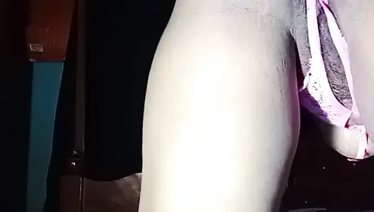 Bhabhi Ne full masti Kiya isiliye bhabhi Ne Sab Ko chut dikha diya. Part 1