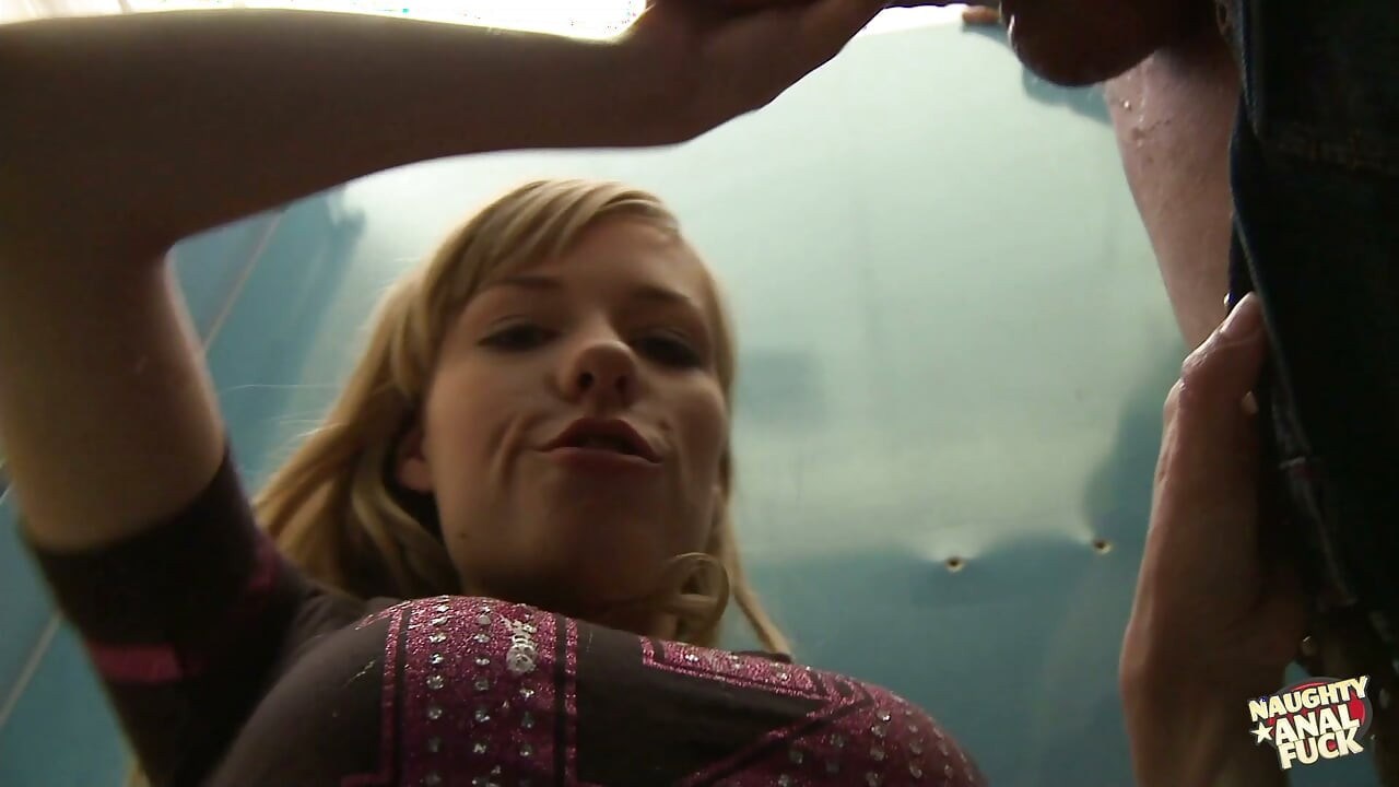 A blonde engages in oral sex in the toilet and then has intense anal intercourse.