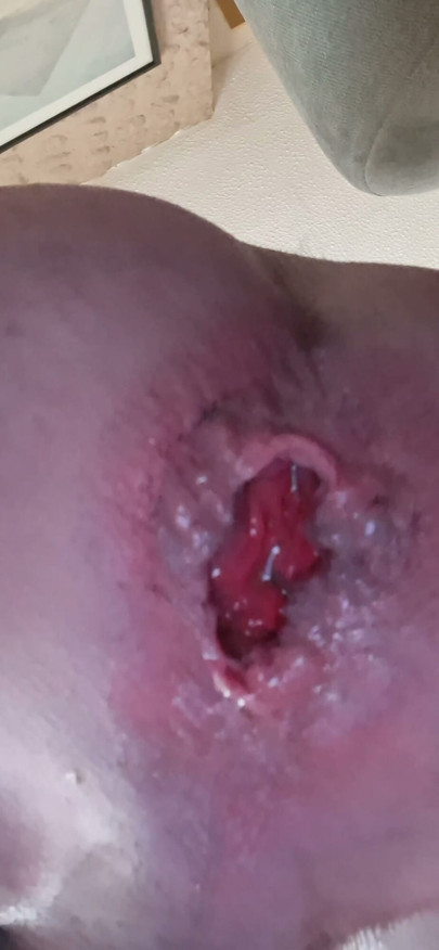 My big wet pussy is leaking my pussy juice