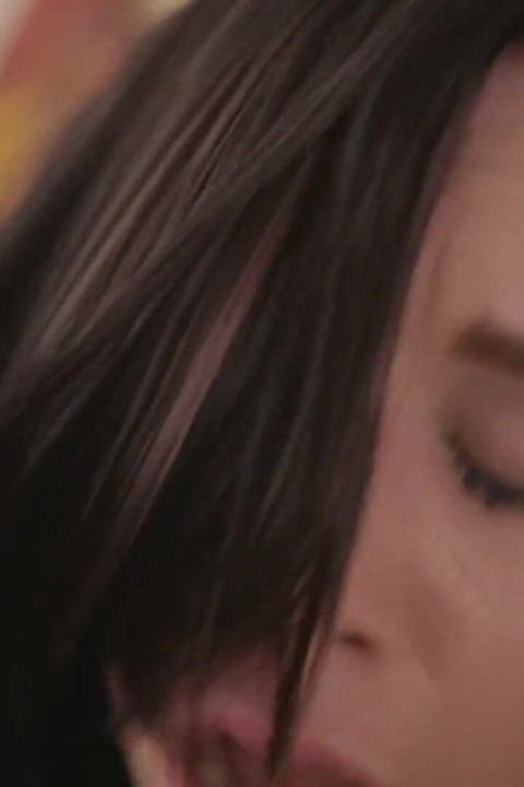 Babes - Faça seus sucos fluirem com esta cena glamcore deslumbrante estrelando duas de nossas estrelas sultriesas