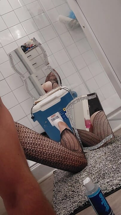 Solo sissy in lingerie