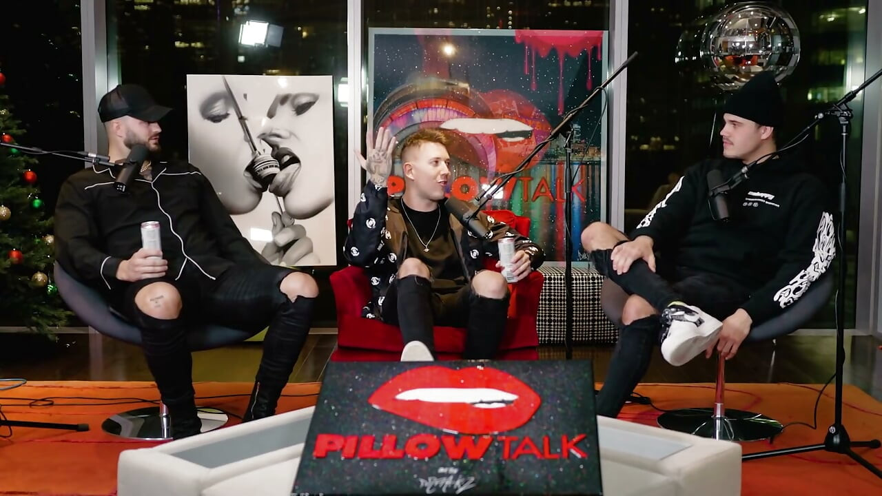 Brad Sousa pergunta a Jake Paul como seu gosto d*ck !! (Tana Mongeau Drama)
