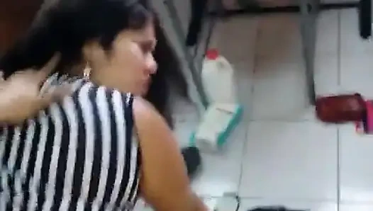 The best blowjob in the world this Latina knows how to wet a cock and how to extract the semen with her mouth cucumber in mouth