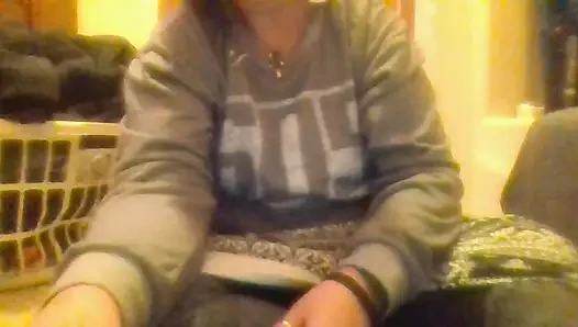 Vibing Anal Stretch