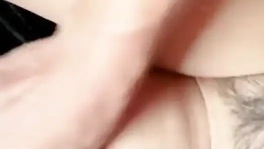 DIA SUKA POSISI TERBAIK GAYA ANJING