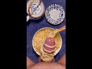 Jedzenie seks - spust na noodle
