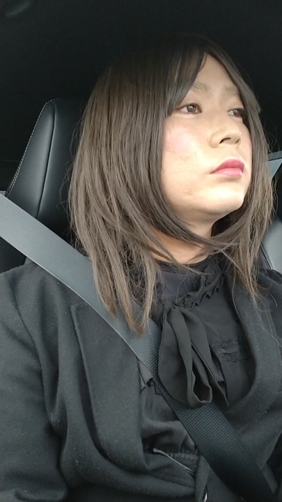A cross-dressing boy wore a black dress, full-body tights on the inside, and drove in all-black. | Clip 1